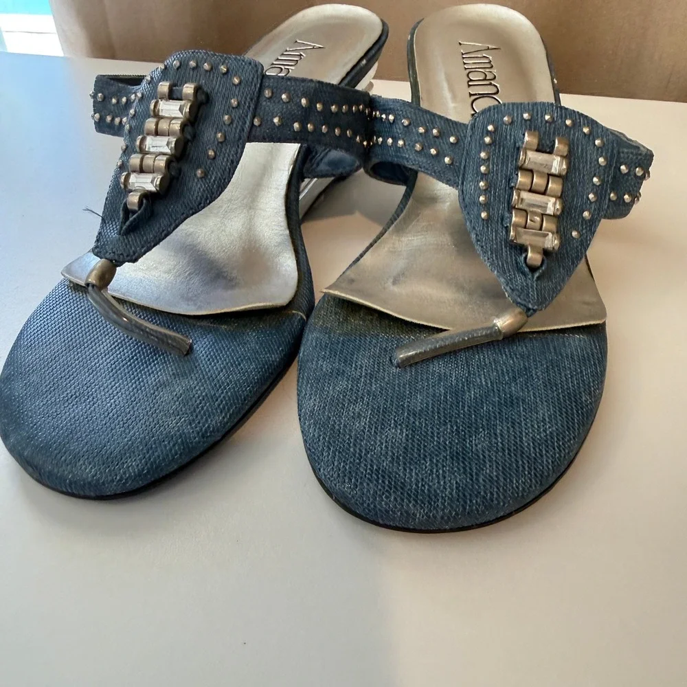 Amanda Clam Digger Blue Denim Studded Rhinestone Chrome Wedge Sandals Womens 6M